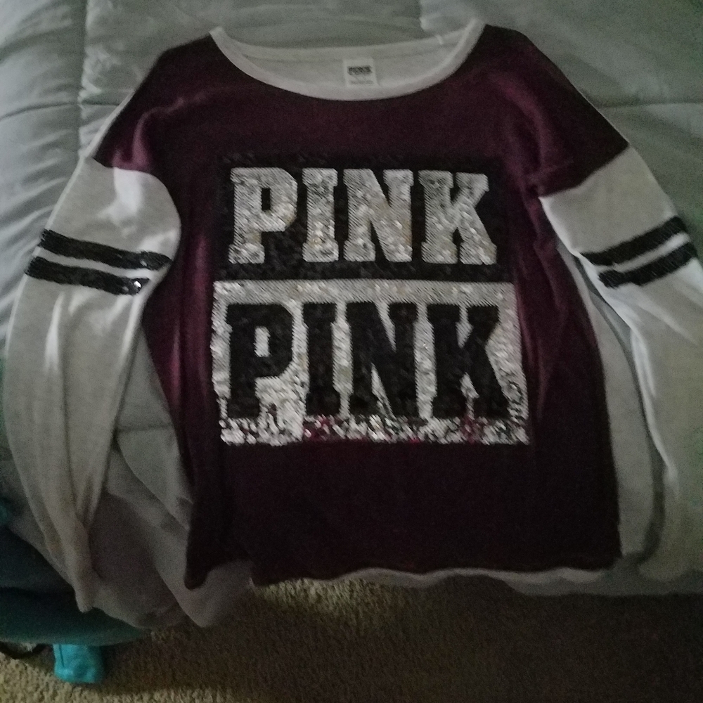 Victoria's Secret long sleeved top size Small